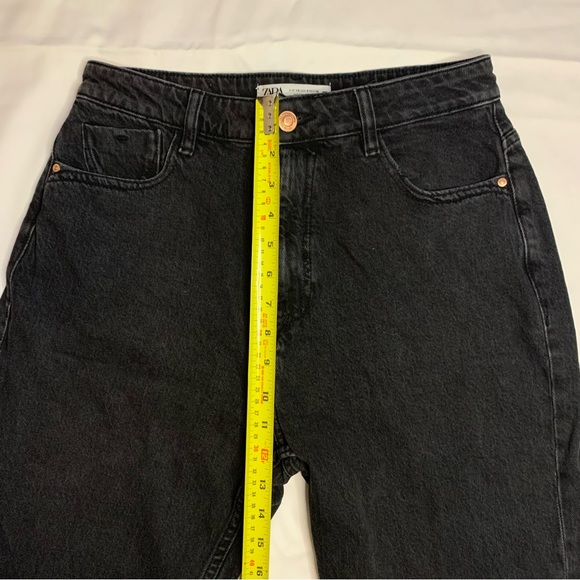 ZARA Mom Fit Jeans Sz US 8/ Eur 40 - Picture 6 of 8